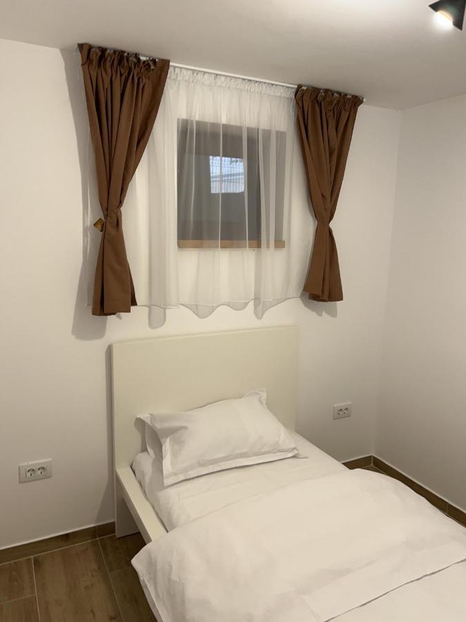 Vila Raa Husi Ngoại thất bức ảnh